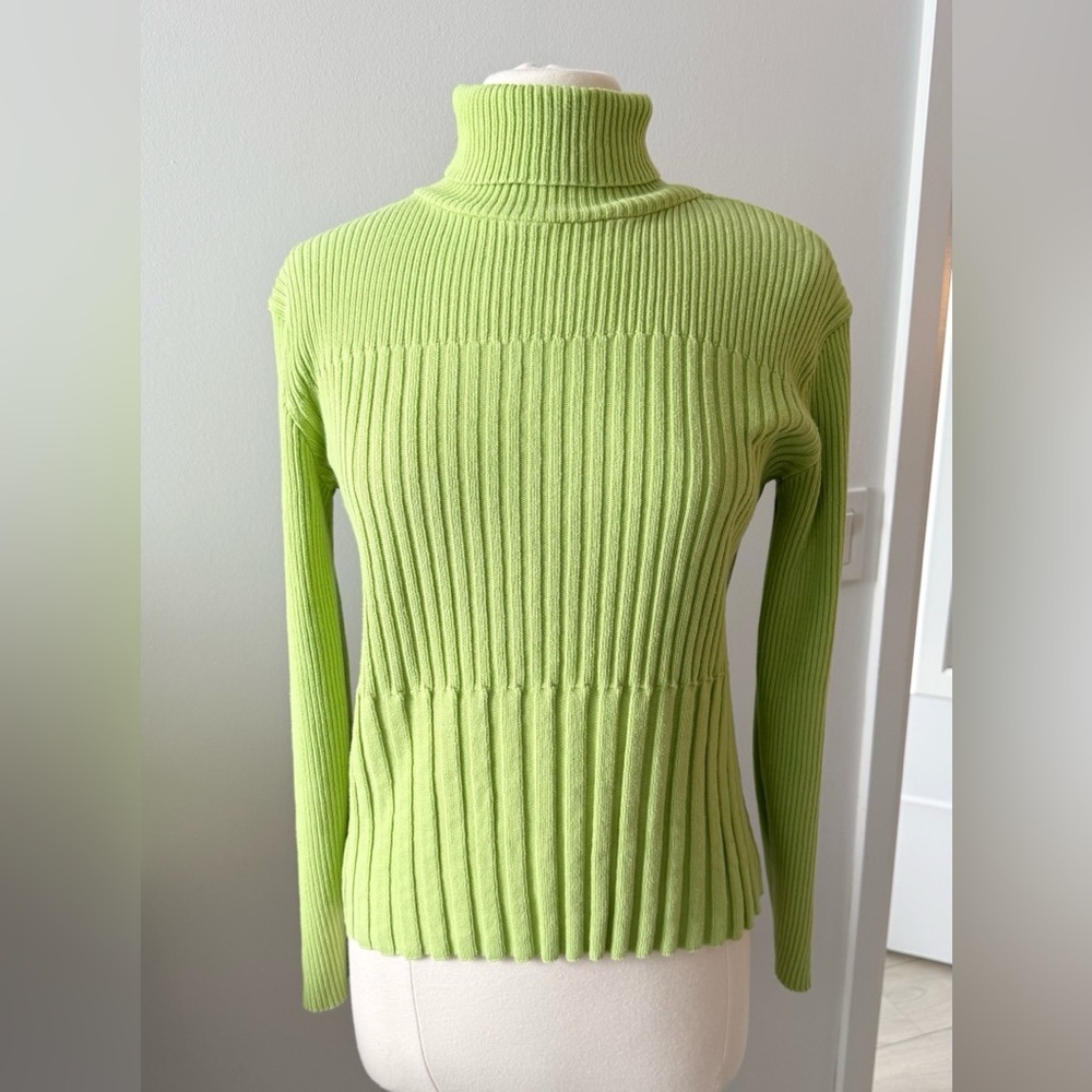 Vintage Signature Expressions Lime Green Ribbed Turtleneck Sweater 100% Cotton